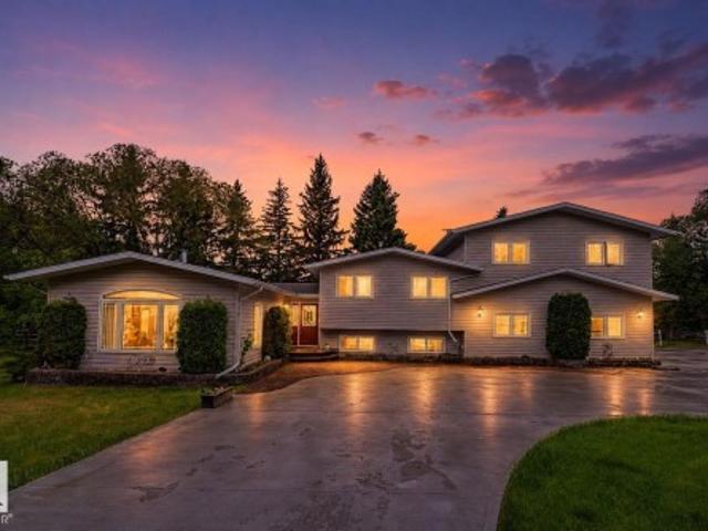 House for sale in Alberta