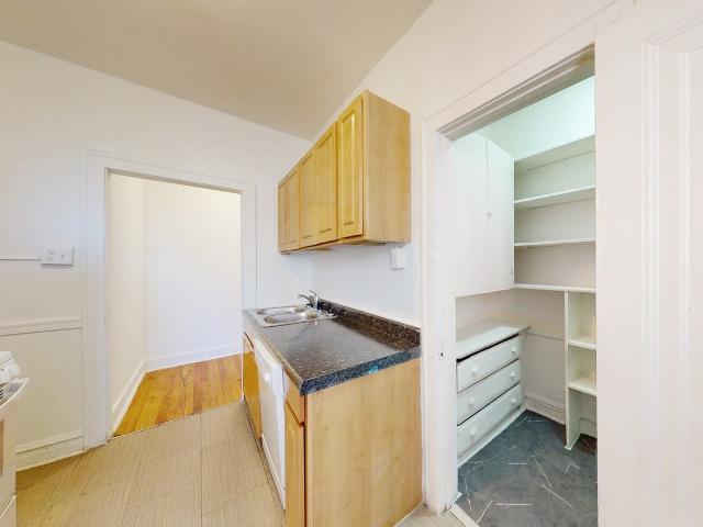 Apartment for rent in Chicago Park, Illinois