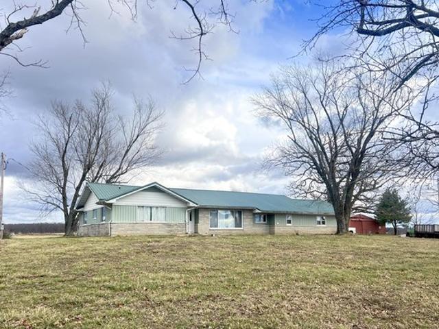 House for sale in Mountain Grove, Missouri