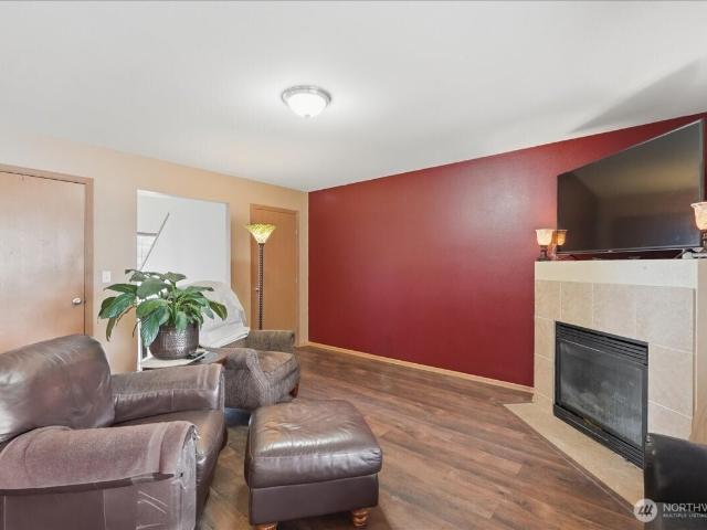House for sale in Tracyton, Washington