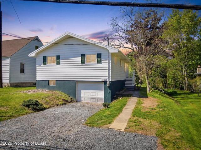 House for sale in Kinzers, Pennsylvania
