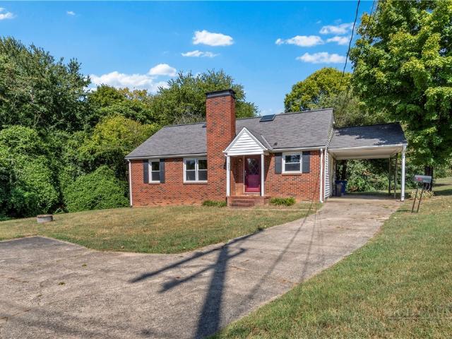 House for sale in Winston-Salem, Forsyth County
