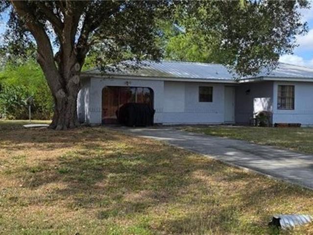 House for sale in Labelle, Florida