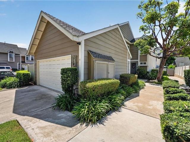 Condo for sale in Orange, Orange County