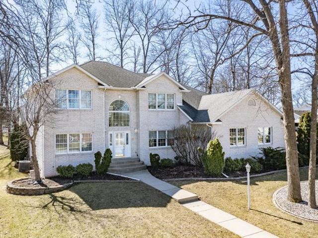 House for sale in Schererville, Indiana