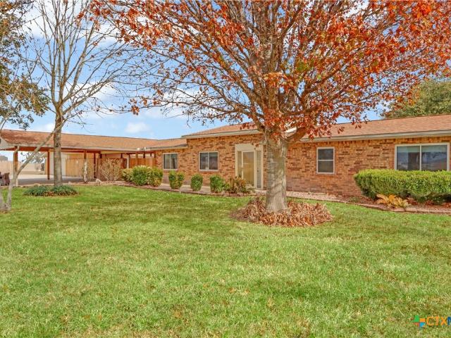 House for sale in Seguin, Texas