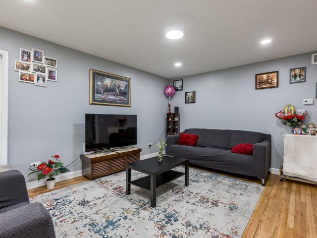 House for sale in Chicago Park, Illinois