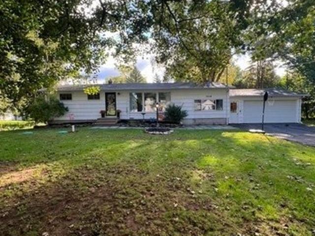 House for sale in Kellys Corners, Town of Camillus