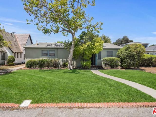 House for sale in Canoga Park, California