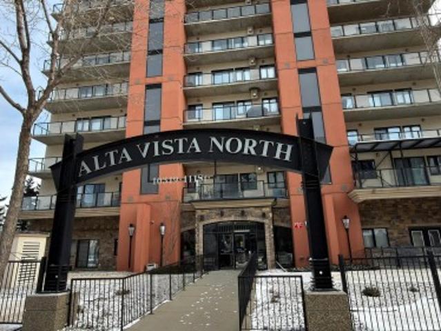 Condo for sale in Wîhkwêntôwin, Edmonton