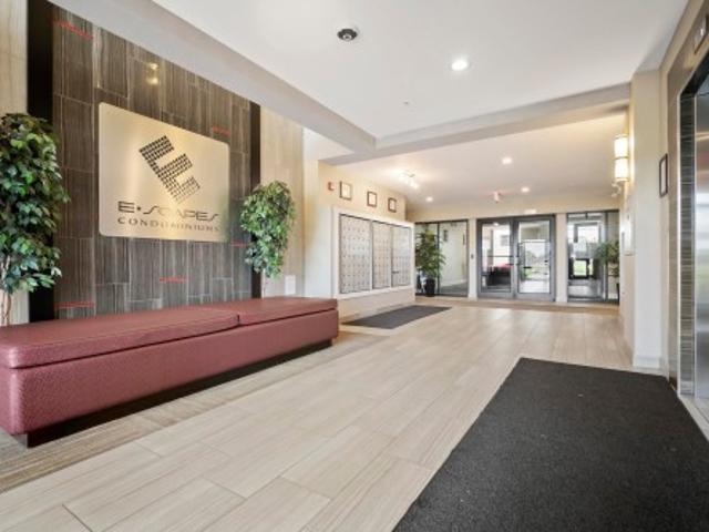 Condo for sale in Wedgewood, Alberta