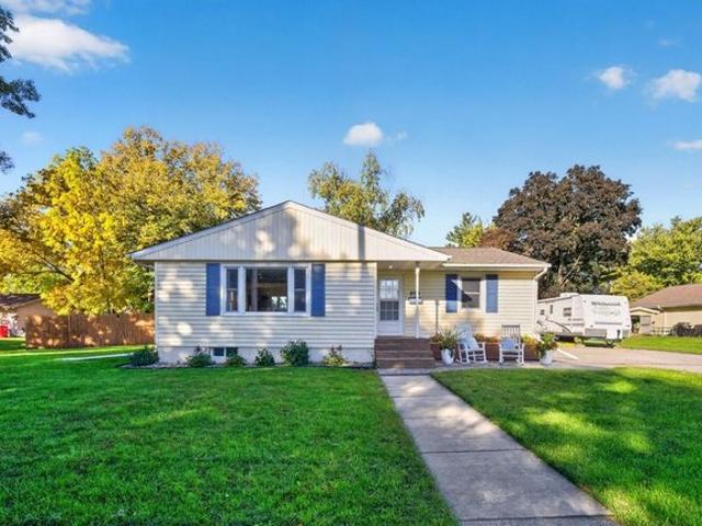 House for sale in South Fork Homes, Kasson