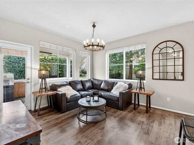 Condo for sale in Sammamish, Washington