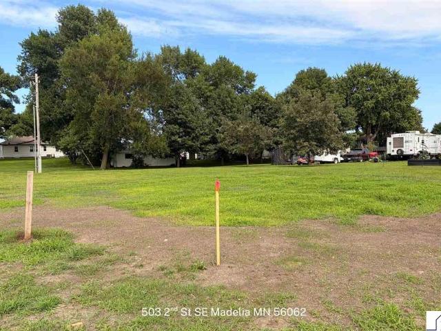 Land for sale in Madelia, Minnesota