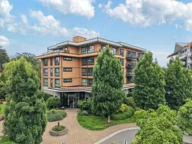 Condo for sale in Saanich, British Columbia