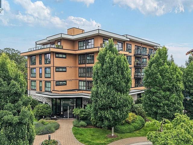 Condo for sale in Saanich, British Columbia