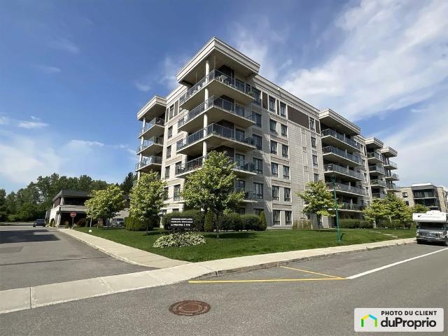 Apartment for rent in Sainte-Dorothée, Laval (région administrative)