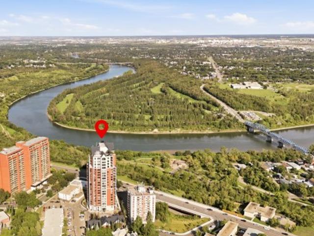 Condo for sale in Wedgewood, Alberta