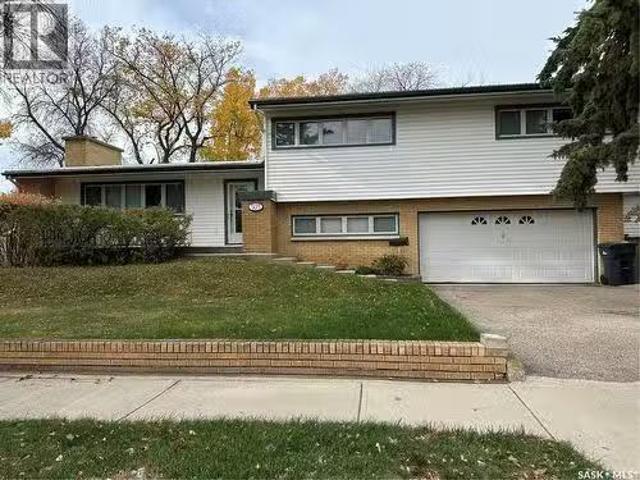 House for sale in Weyburn