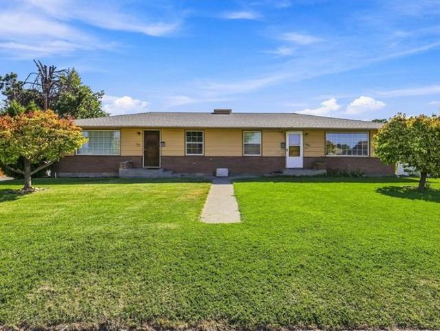 House for sale in Grandview, Washington