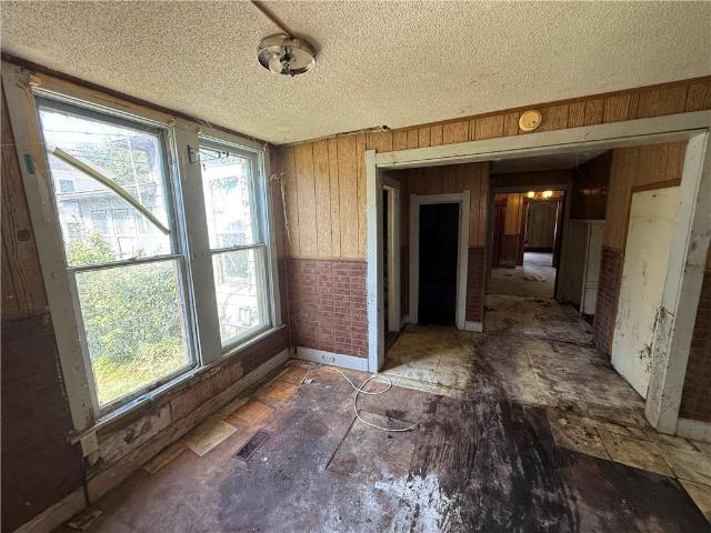 House for sale in Excelsior Springs, Clay County