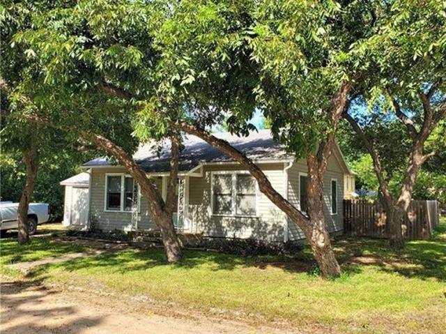 House for sale in Seguin, Texas