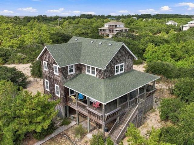 House for sale in Corolla, Currituck County
