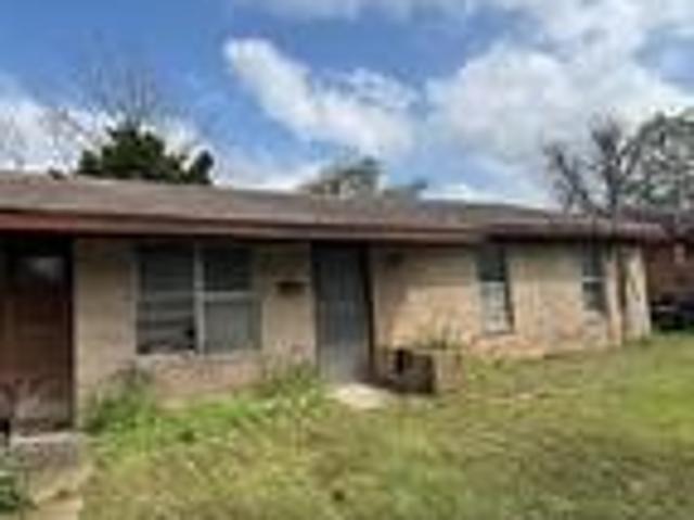 House for sale in Wharton, Texas
