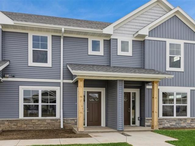 Townhouse for sale in North Liberty, Johnson County