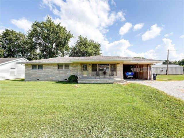 House for sale in Casey, Illinois