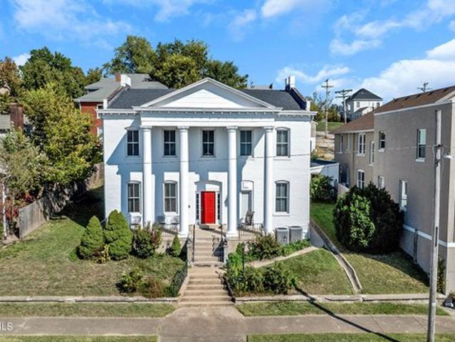 House for sale in Jefferson City, Missouri