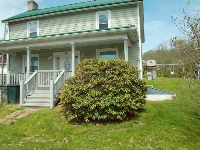 House for sale in Vanderbilt, Pennsylvania