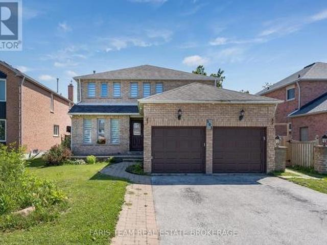 House for sale in Barrie, Ontario