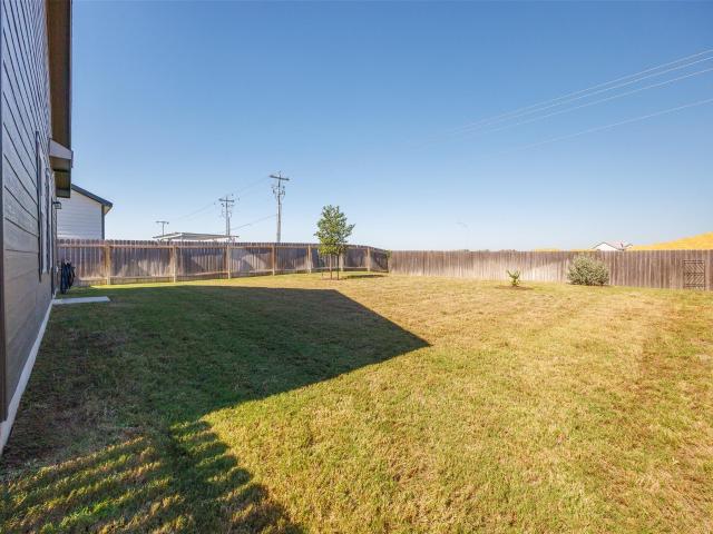 House for sale in Lockhart, Caldwell County