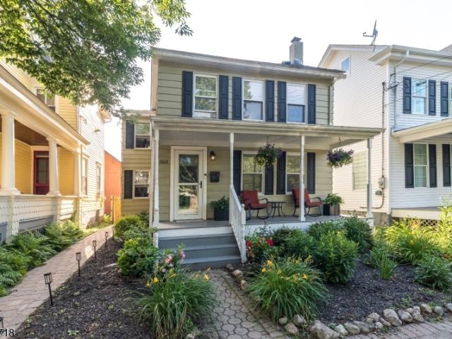 House for sale in Frenchtown, New Jersey