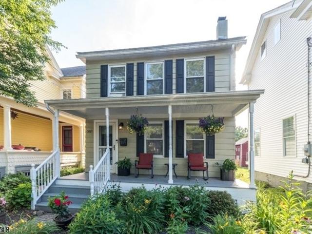 House for sale in Frenchtown, New Jersey
