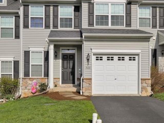 Townhouse for sale in Morgantown, Pennsylvania