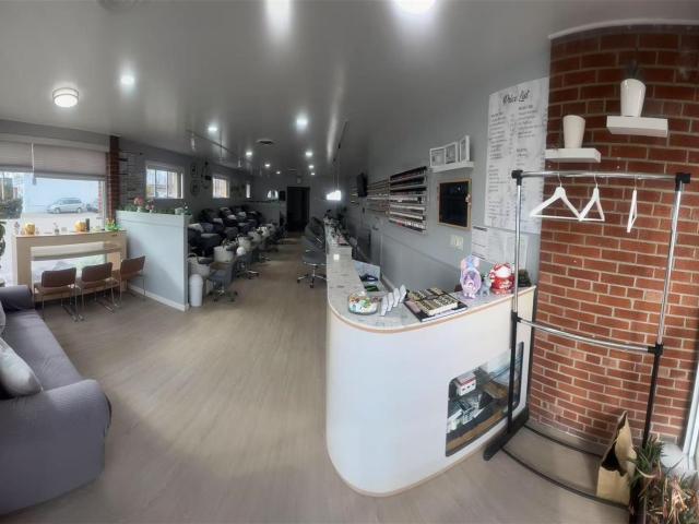 Commercial for sale in Massapequa Commercial for sale in Massapequa