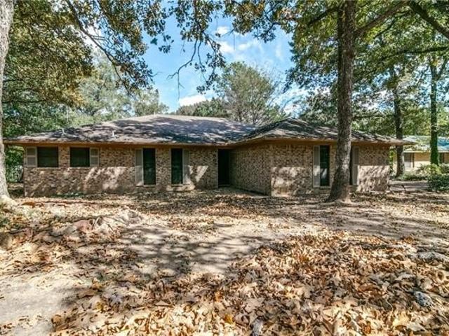 House for sale in Edgewood, Texas