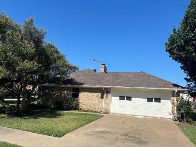 House for sale in Krum