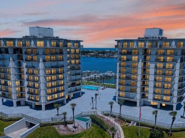 Condo for sale in New Smyrna Beach, Florida
