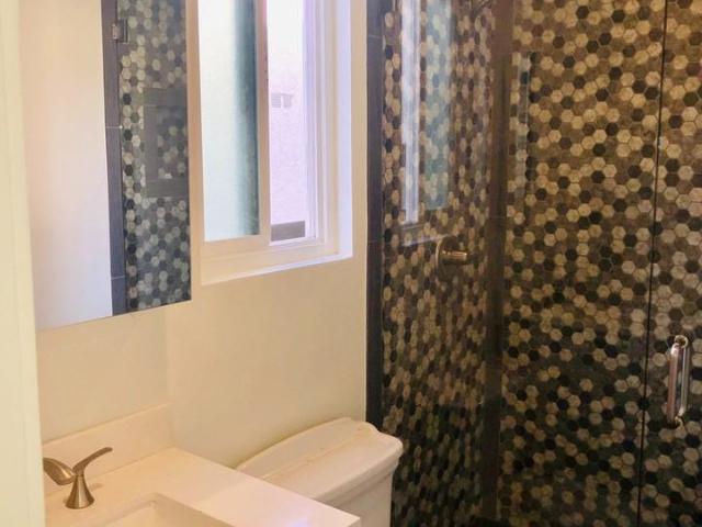 Apartment for rent in Redondo Beach, California