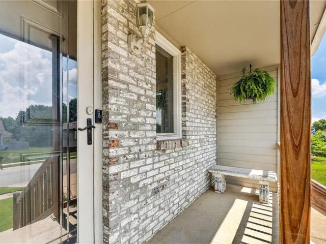 House for sale in Smithville, Missouri