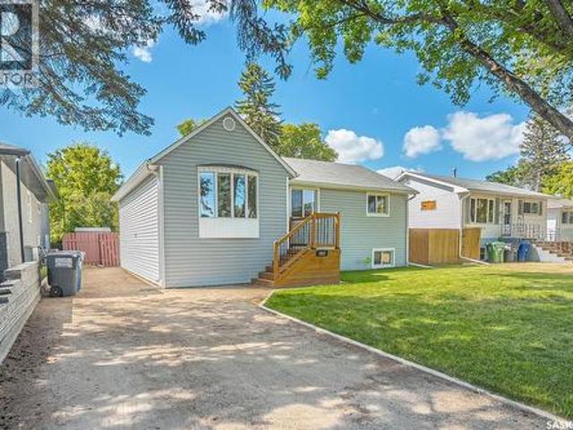 House for sale in Saskatoon, Saskatchewan