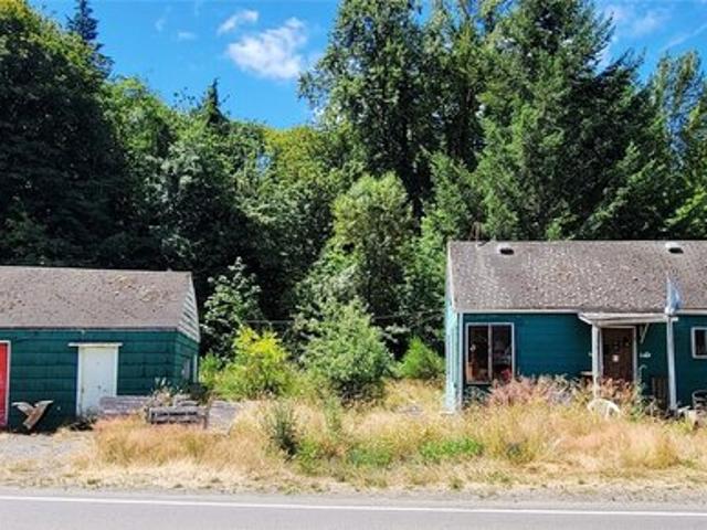 House for sale in Shelton, Washington