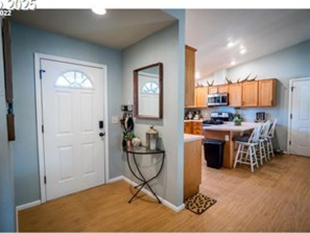 House for sale in Creswell