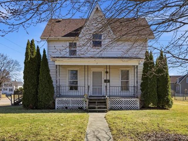 House for sale in Monticello, Iowa