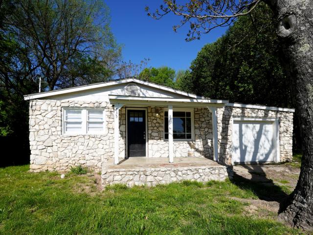 House for sale in Springfield, Missouri