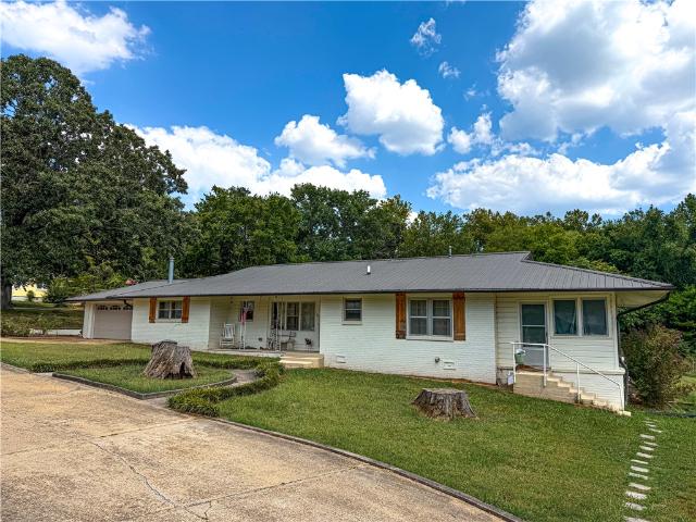 House for sale in Ark