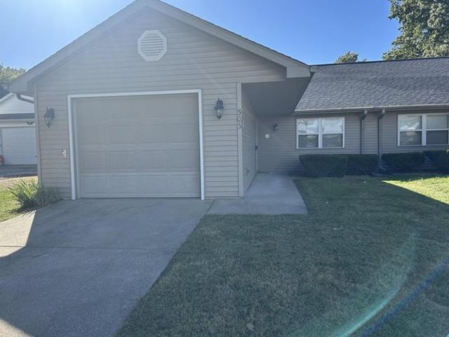 House for sale in Taylorville, Christian County